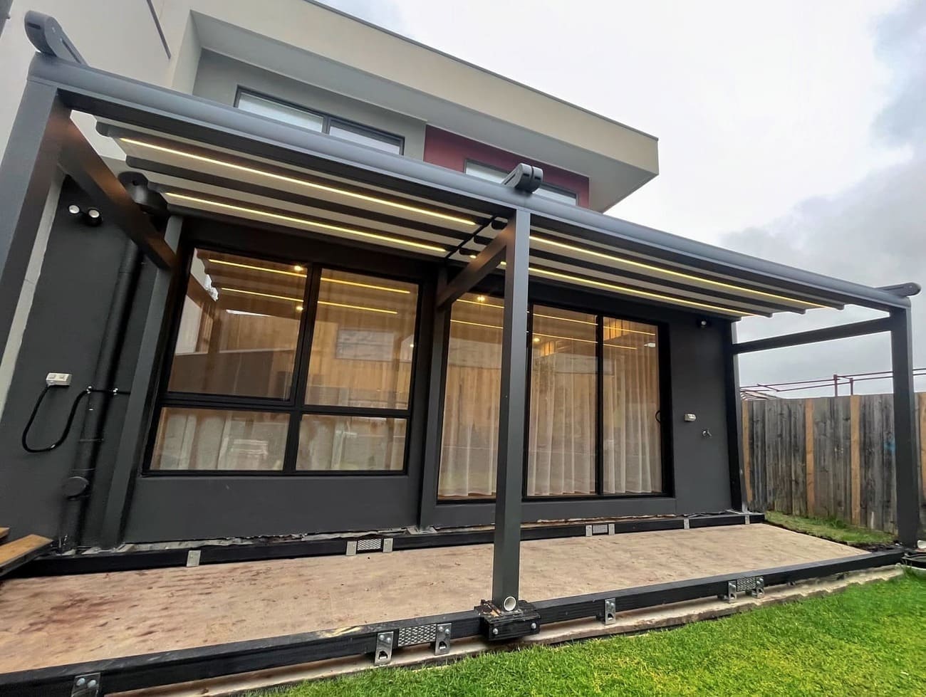 Double Unit Wall-Mounted Pergola: Expanding Your Outdoor Living Area